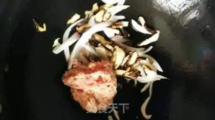 Make Spaghetti mushroom sauce step 6