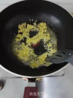 Make Shrimp roasted with butter and garlic step 4