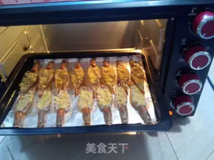Make Shrimp roasted with butter and garlic step 6