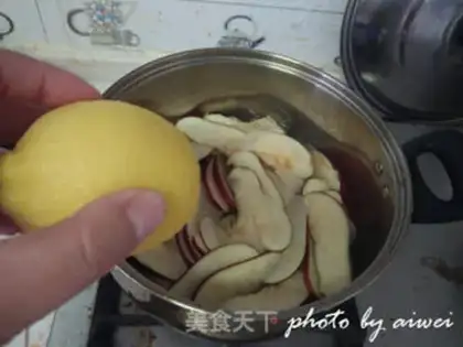 Make Apple roses step 3