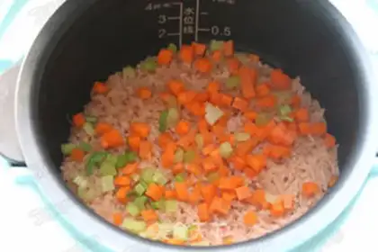 Make Tea and cat rice step 4