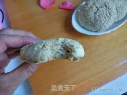 Make Old Beijing mahjong pie step 14