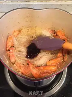 Make Nine-storey shrimp-head fans step 4