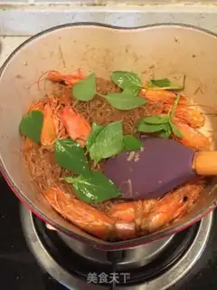 Make Nine-storey shrimp-head fans step 5
