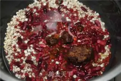 Make The rice and red bean water step 2