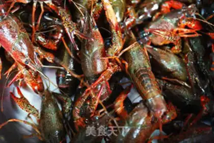 Make Spicy 13-spicy lobster step 1