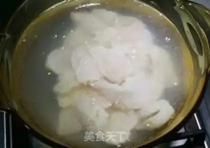 Make Tomato emerald dragonfish step 4