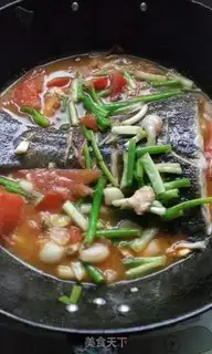 Make Tomato burns fish tails step 7