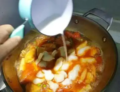Make Tomato emerald dragonfish step 13