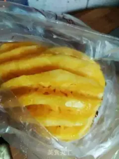 Make Pineapple crotch step 2