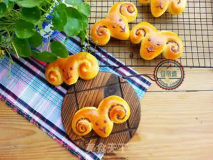 Make Sheep and bread step 12