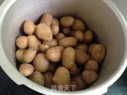 Make Cheese and potatoes step 0
