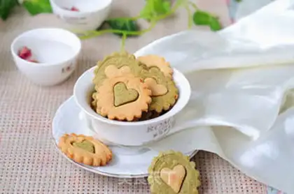 Make Double-colour calcium cookies step 9