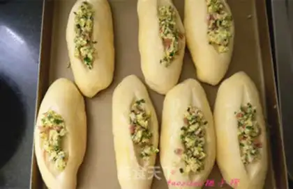 Make Onion bacon bread step 9