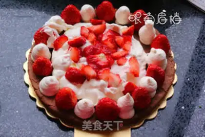 Make Chocolate strawberry cake step 7