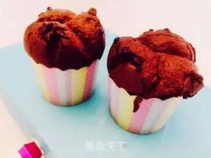Make Chocolate cupcakes step 7