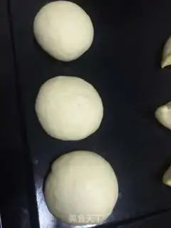 Make Curry beef buns step 7