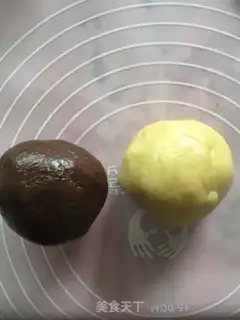 Make Lollipop cookies step 6