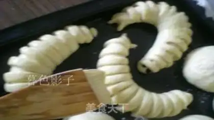 Make Cherry sauce caterpillar bread step 10