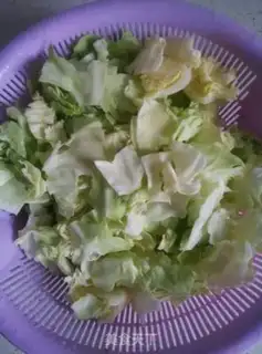 Make Soy cabbage step 1