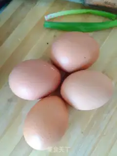 Make Snacks and eggs step 1