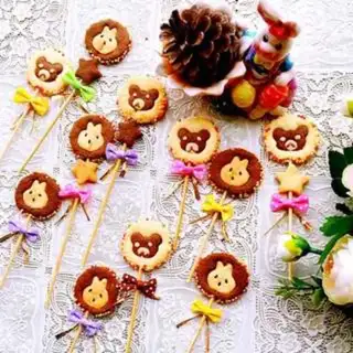 Make Lollipop cookies step 16