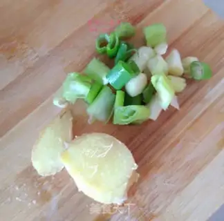 Make Snacks and eggs step 4