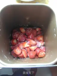 Make Strawberry sauce step 1