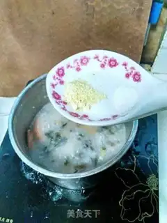Make Crayfish congee step 7