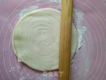 Make Hand grab cake step 10