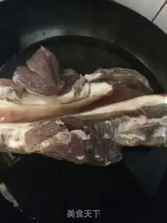 Make Salt gravy buns step 1