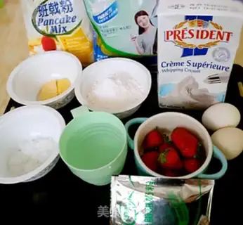 Make Strawberry Band step 0
