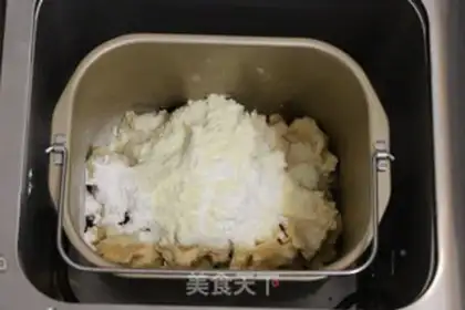 Make Peach bun step 3