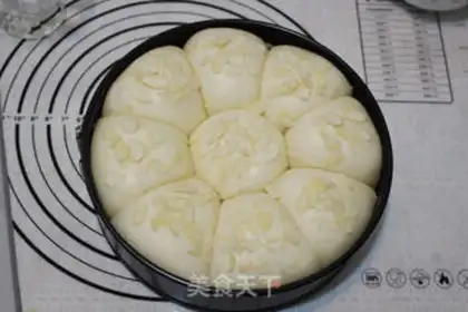 Make Peach bun step 8