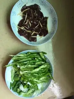 Make Pyramids, pork liver step 0
