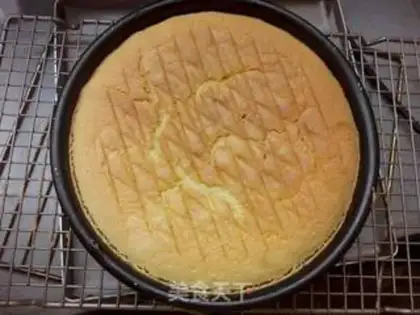 Make Strawberry cream cake step 9