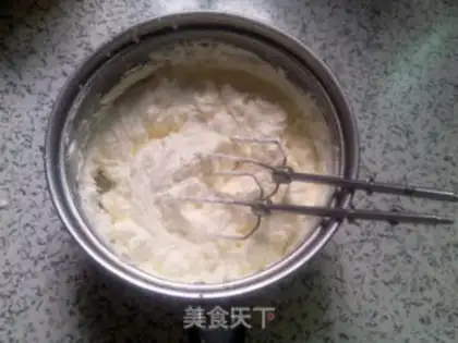 Make Strawberry cream cake step 10
