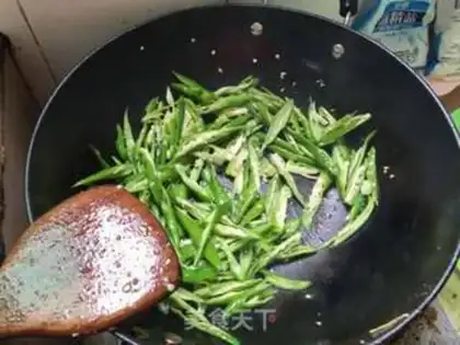 Make Pyramids, pork liver step 3