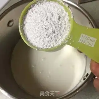 Make Strawberry Moose step 12