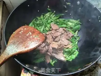 Make Pyramids, pork liver step 4