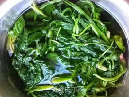 Make Spinach buns step 5