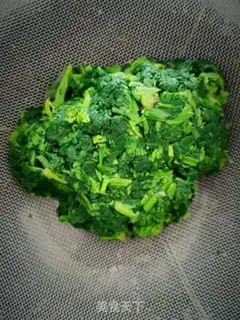 Make Spinach buns step 6