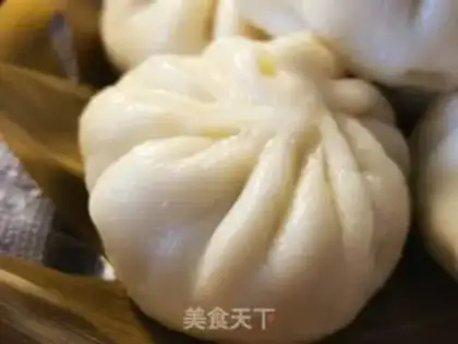 Make Spinach buns step 17