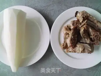 Make Duck radish soup step 0