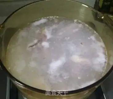Make Russian tomato potato stew step 1