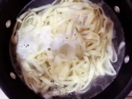 Make Old Beijing noodles step 20