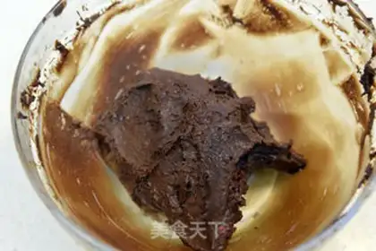 Make Chocolate snowball step 6