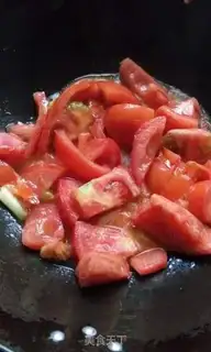 Make Tomato burns fish tails step 4