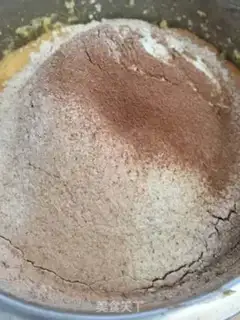 Make Chocolate coconut cupcakes step 3