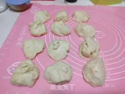 Make Cranberry cheese rolls step 10